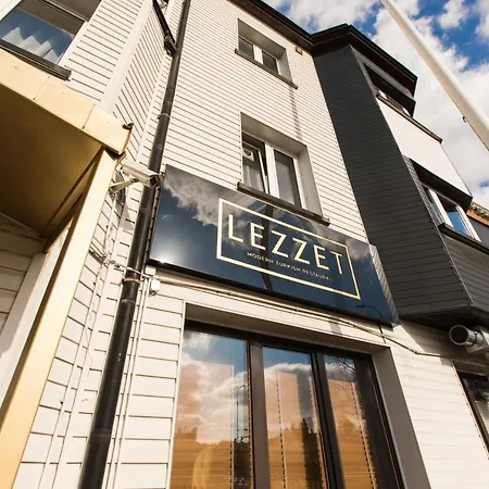 Lezzet Hotel & Turkish Restaurant *